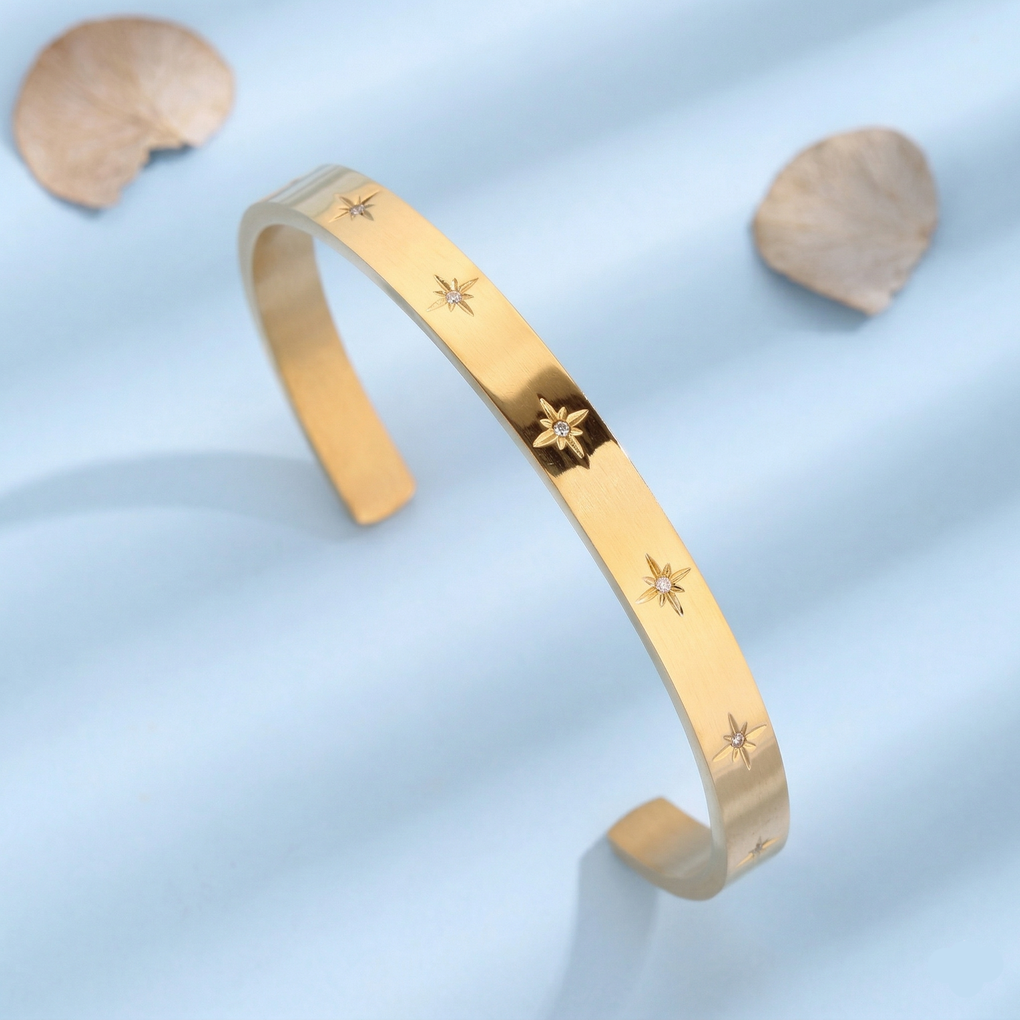 PVD Coated Real 18K Gold Plated 304 Stainless Steel Cuff Bracelet Waterproof Non Tarnish